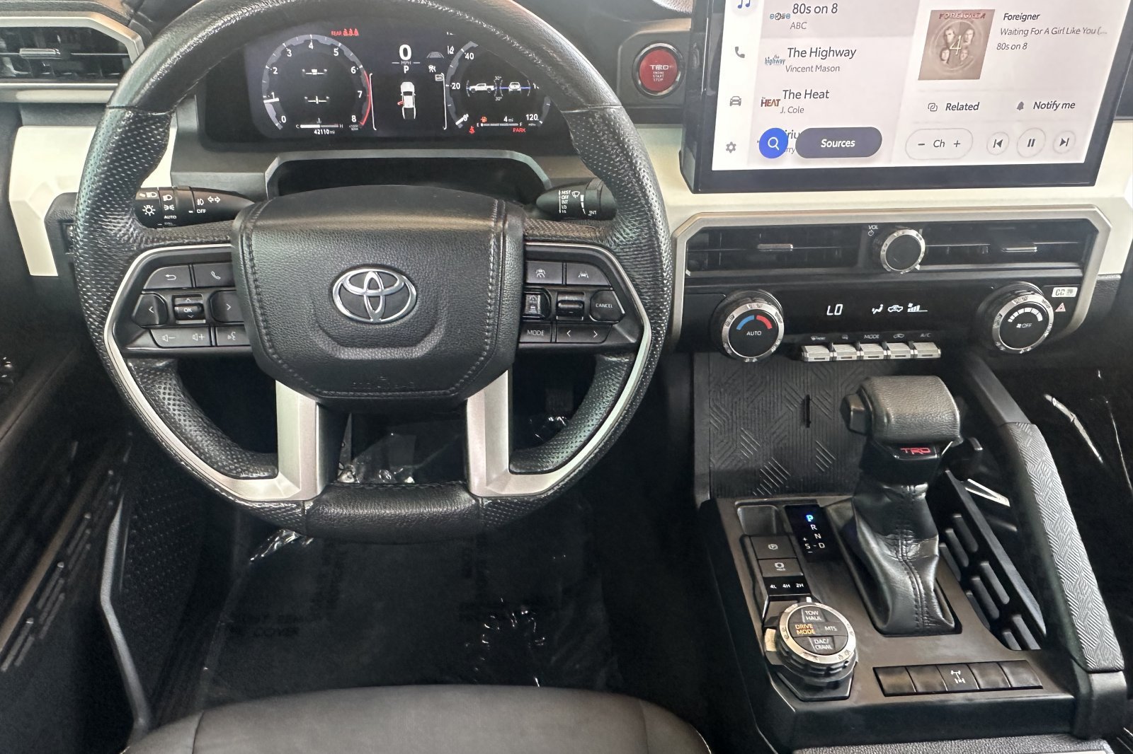 Used 2024 Toyota Tacoma TRD Off-Road AWD/4WD image 17