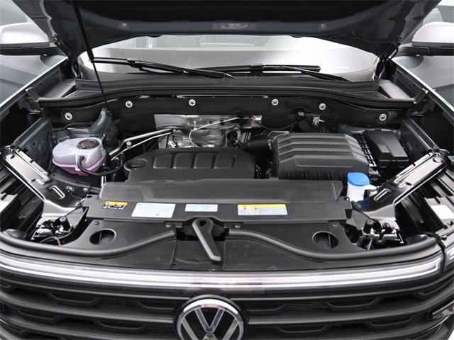 New 2026 Volkswagen Atlas Cross Sport SE image 15