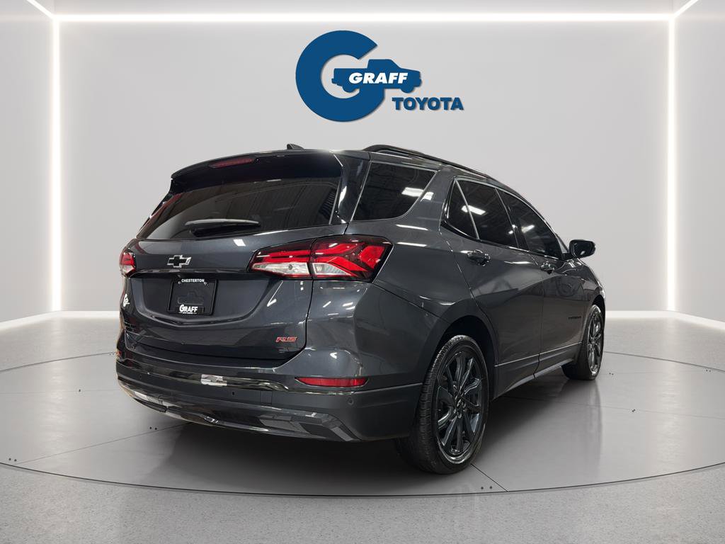 Used 2023 Chevrolet Equinox RS w/ RS Leather Package image 8