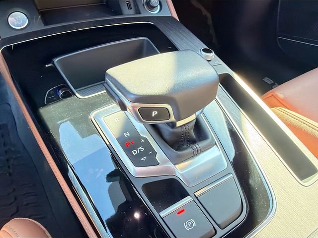 Used 2021 Audi Q5 Prestige image 29