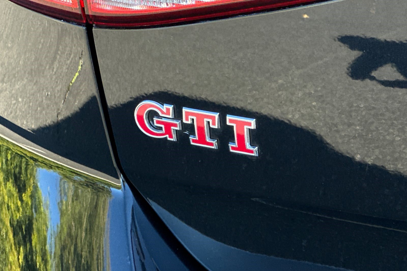 Used 2019 Volkswagen GTI S w/ Driver Assistance Package image 22