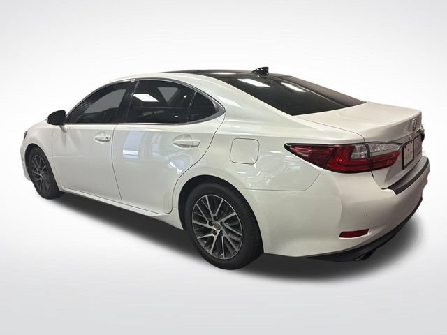 Used 2016 Lexus ES 350 FWD image 3