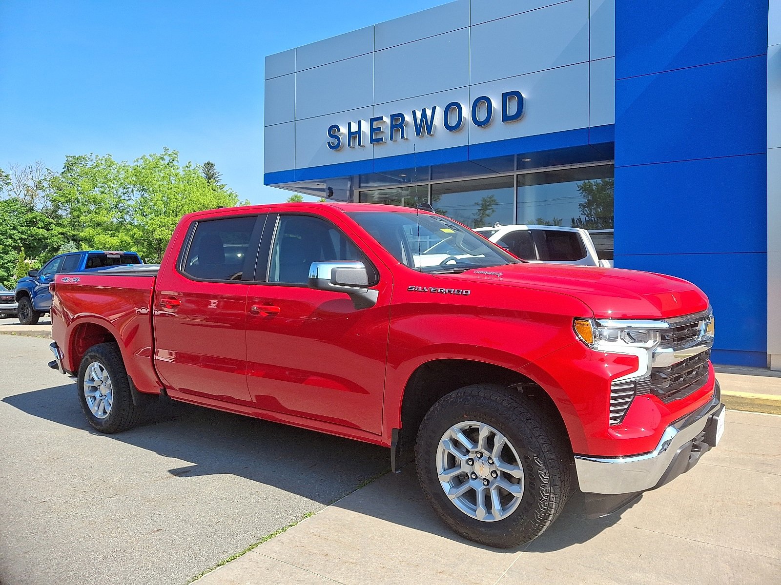 New 2025 Chevrolet Silverado 1500 LT
