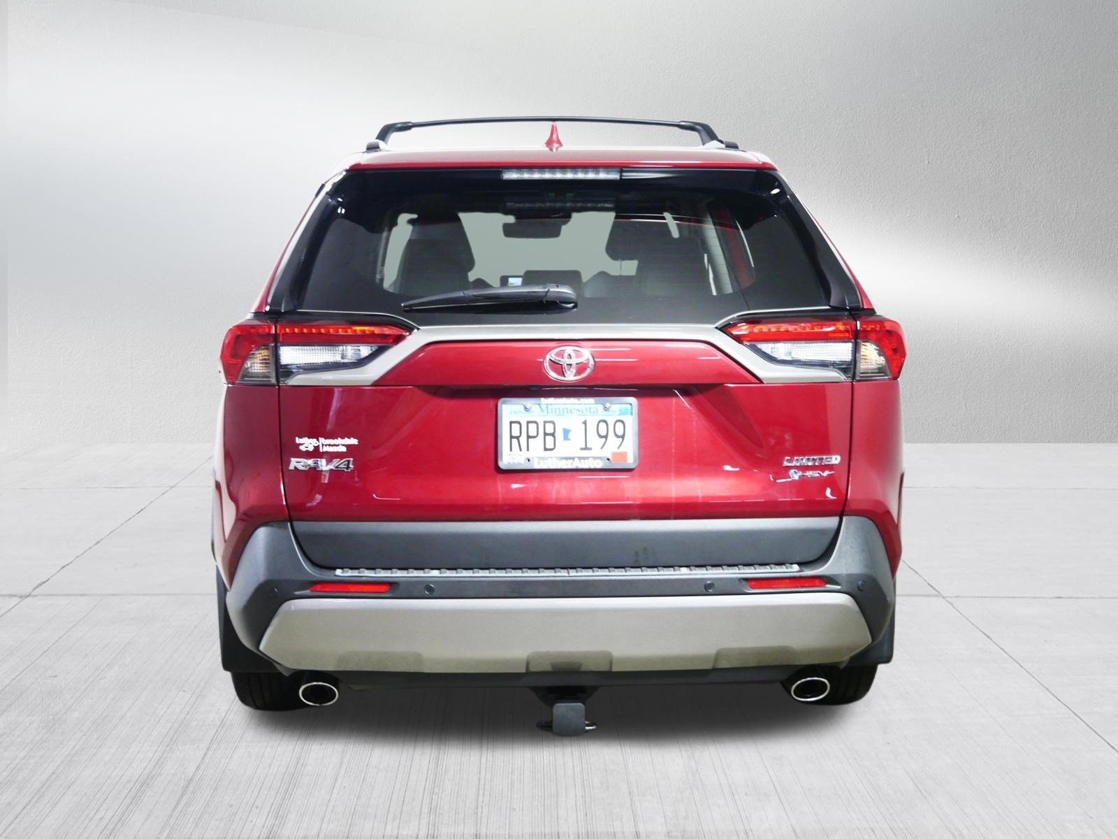 Used 2025 Toyota RAV4 Limited w/ Advanced Technology Package AWD/4WD image 6