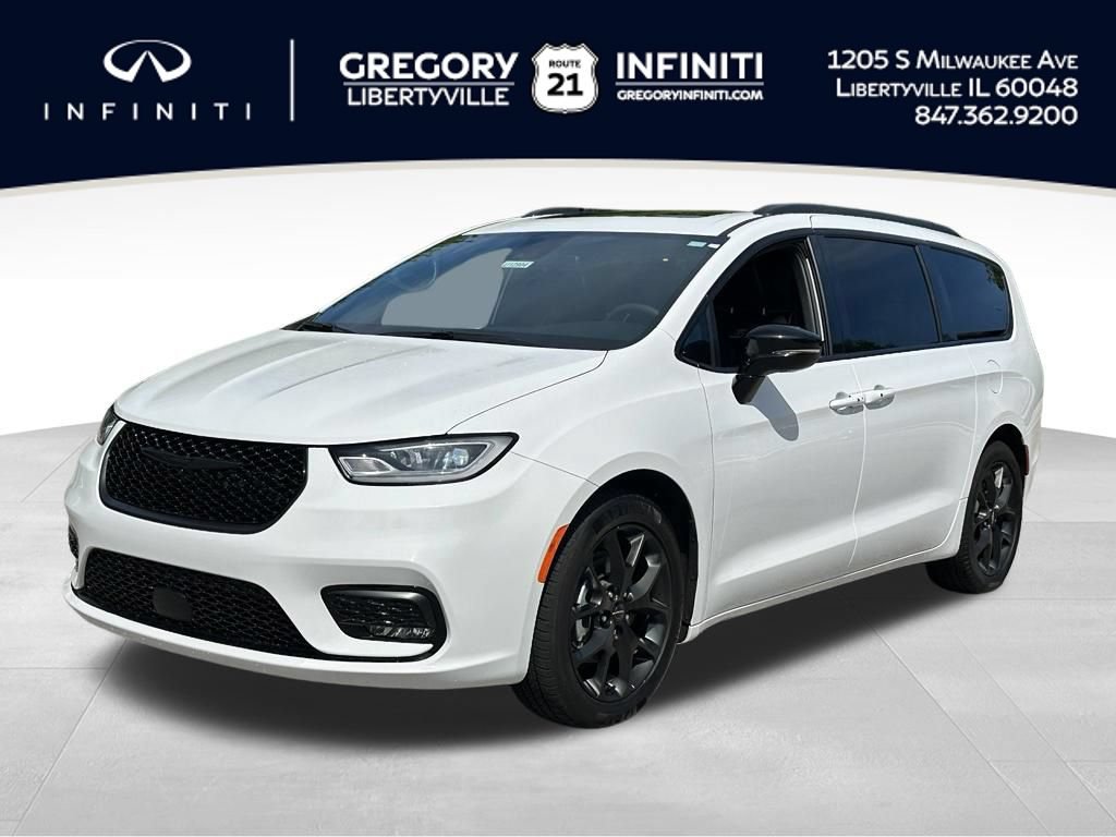 Used 2025 Chrysler Pacifica Limited FWD video 1