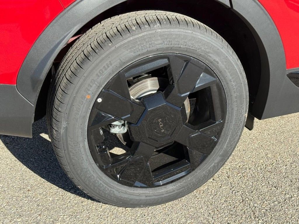 New 2026 Kia Sportage X-Line w/ X-Line Premium Package image 4