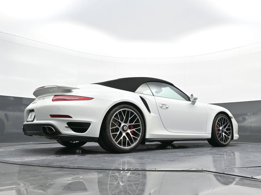 Used 2014 Porsche 911 Turbo image 26