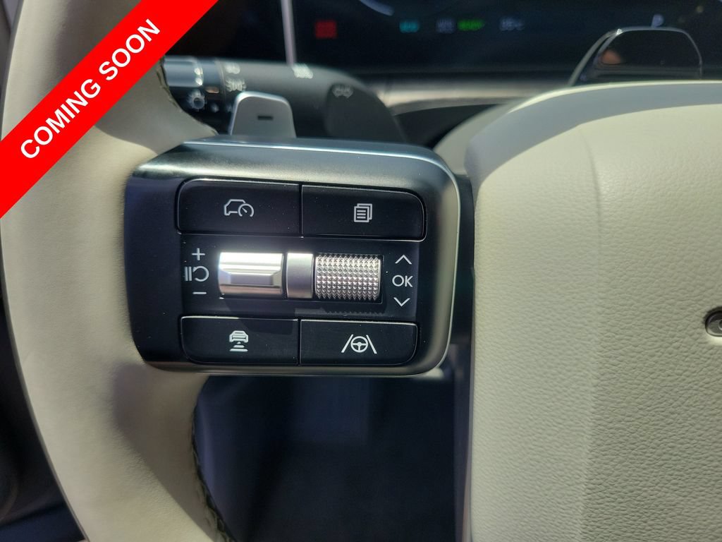 Used 2025 Hyundai Santa Fe Calligraphy FWD image 30