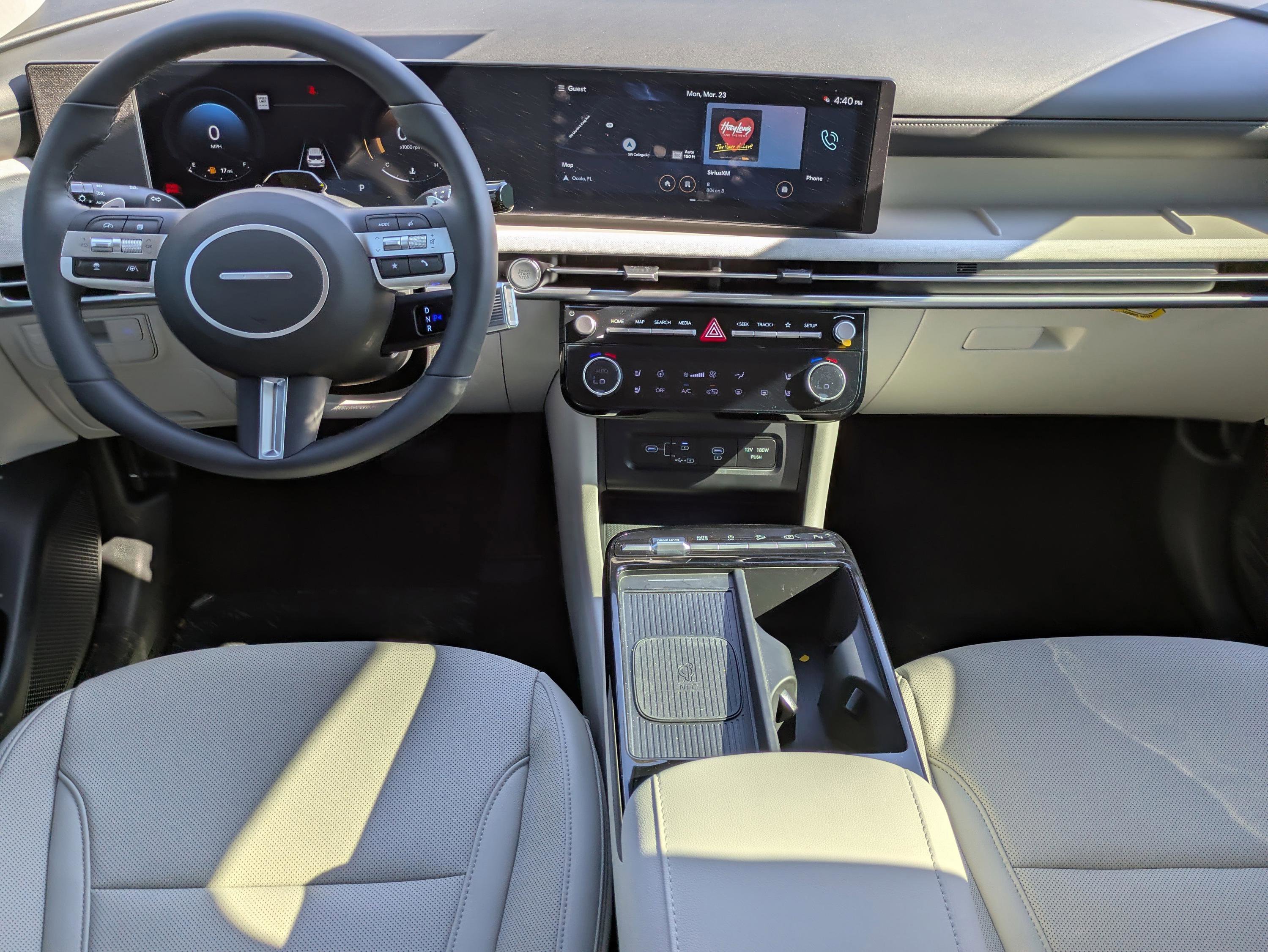 New 2026 Hyundai Tucson Limited image 17