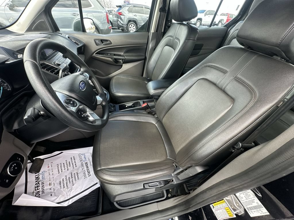 Used 2022 Ford Transit Connect XL FWD image 17