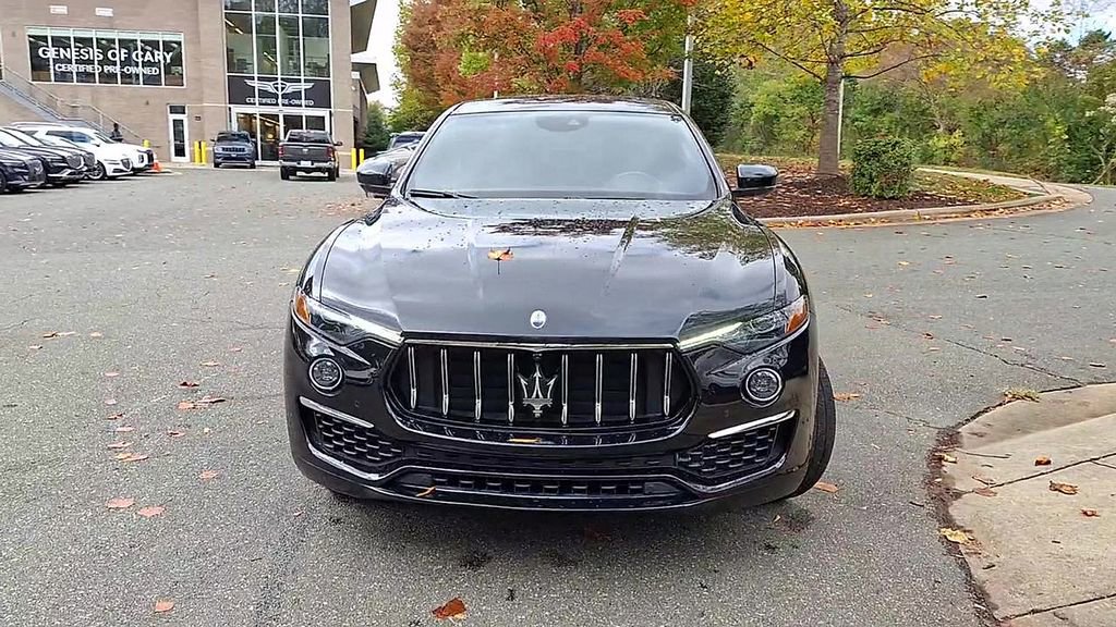Certified 2022 Maserati Levante GT image 3