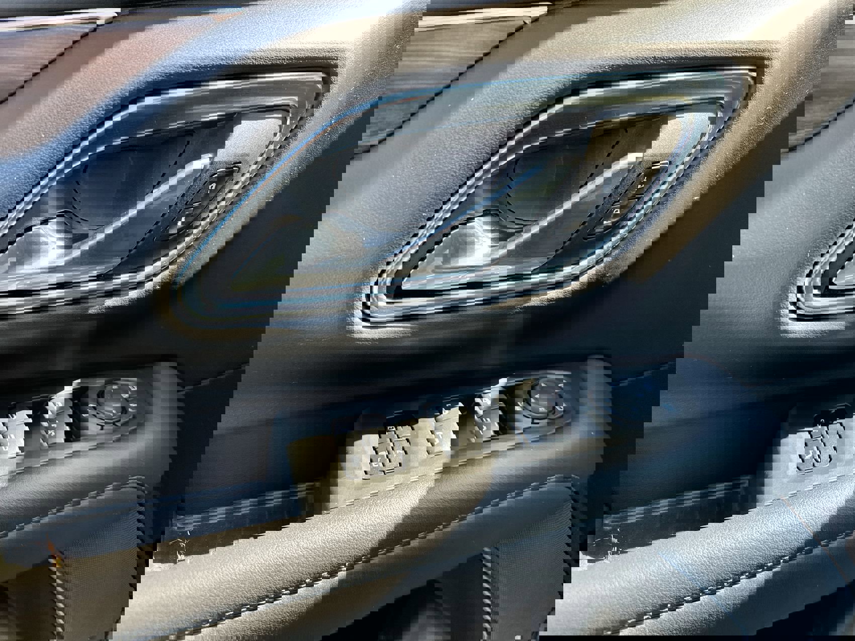 Certified 2022 Chevrolet Tahoe LT image 13