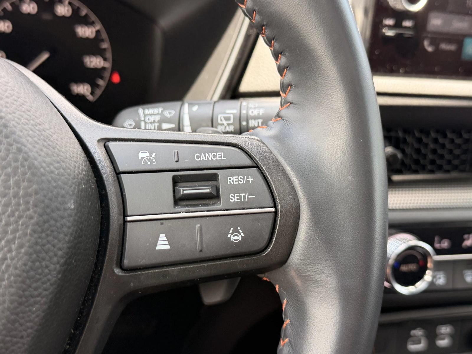 Used 2025 Honda CR-V Sport-L image 13