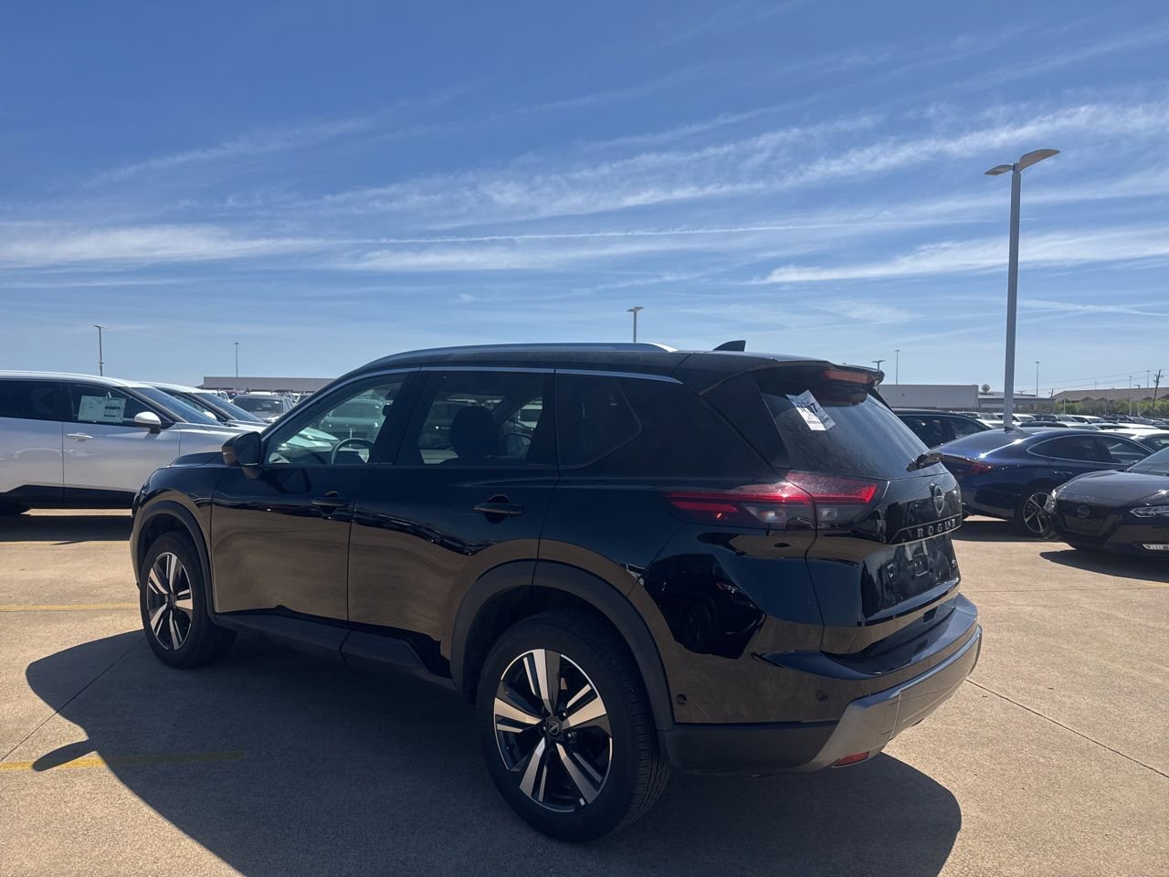 Certified 2026 Nissan Rogue SL image 11