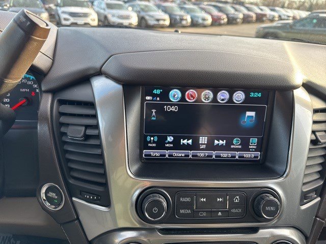 Used 2020 Chevrolet Suburban Premier image 24