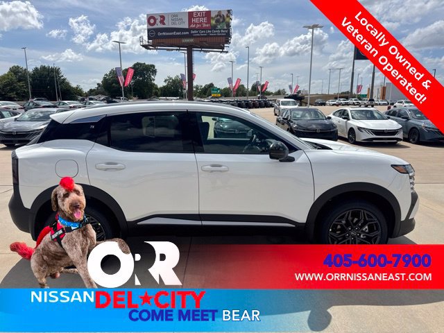 New 2026 Nissan Kicks SR w/ SR Premium Package FWD image 6