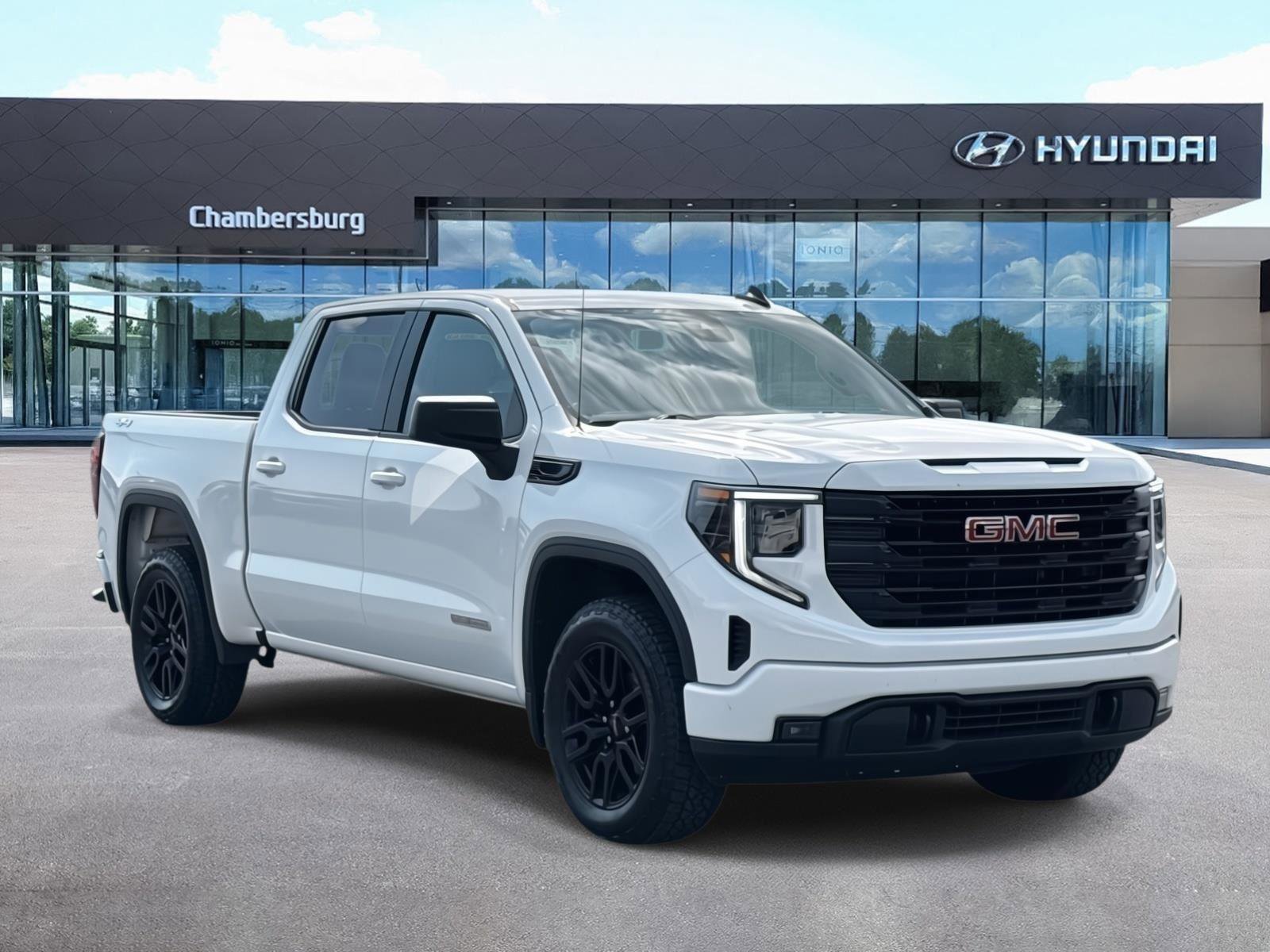 Used 2023 GMC Sierra 1500 Elevation video 1