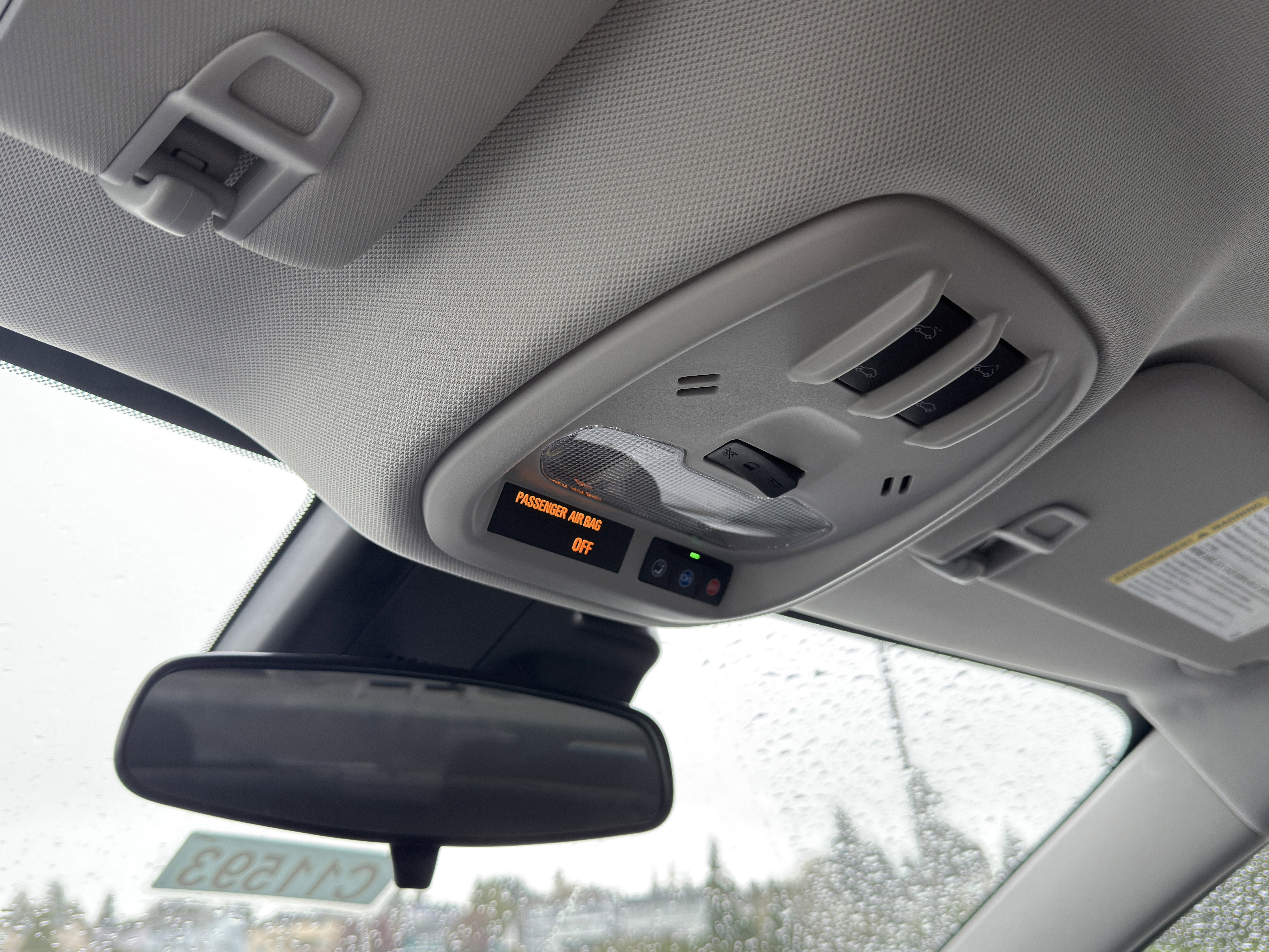 New 2026 Chevrolet Trax ACTIV w/ Sunroof Package FWD image 15