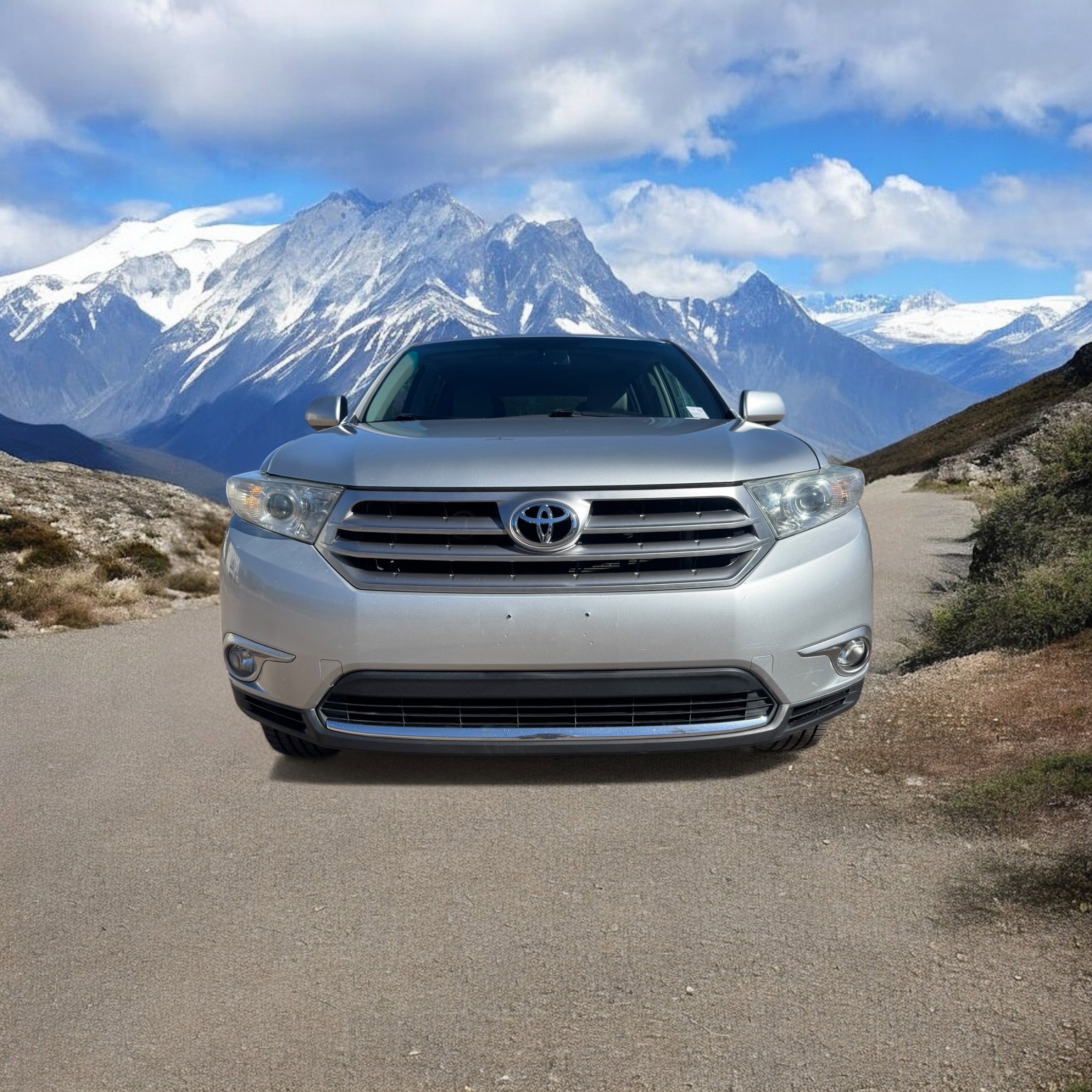 Used 2012 Toyota Highlander Limited w/ Tow Pkg image 8