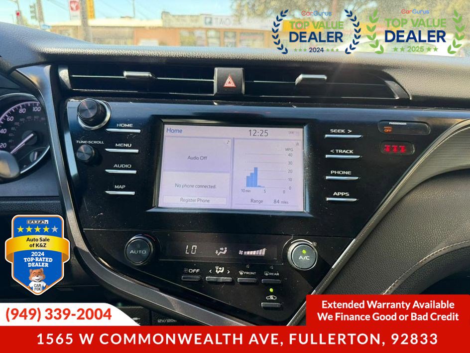 Used 2019 Toyota Camry SE FWD image 26