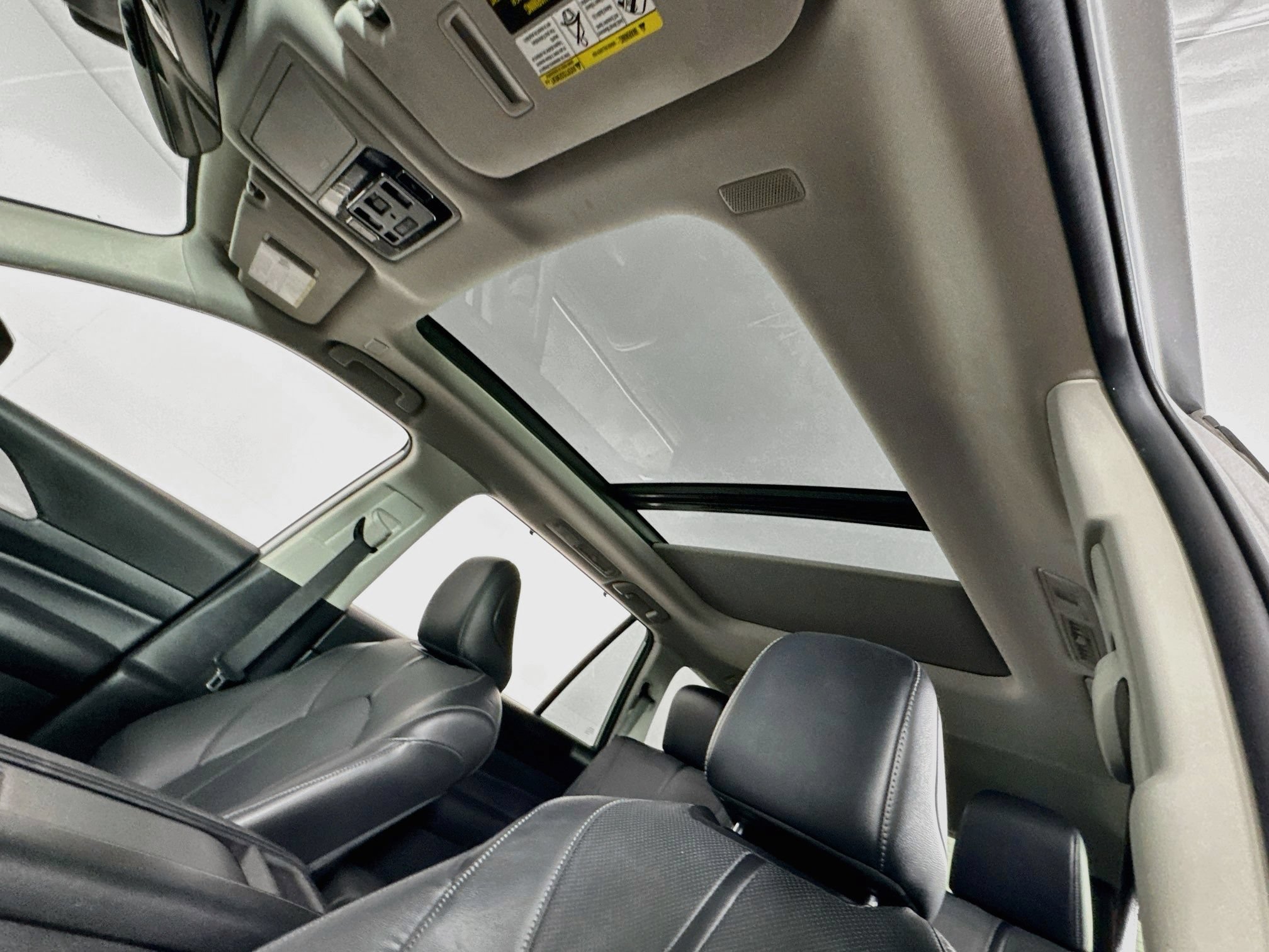 Certified 2024 Toyota Grand Highlander AWD image 15