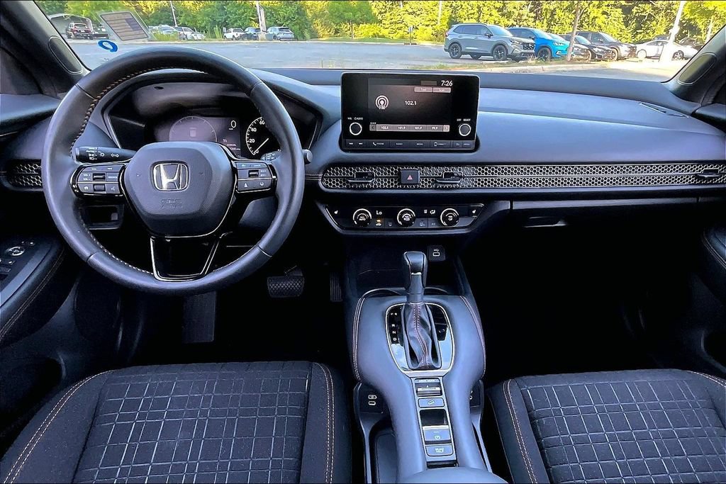 Certified 2024 Honda HR-V Sport image 7