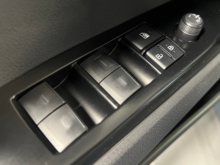 New 2026 Toyota Camry SE FWD image 41