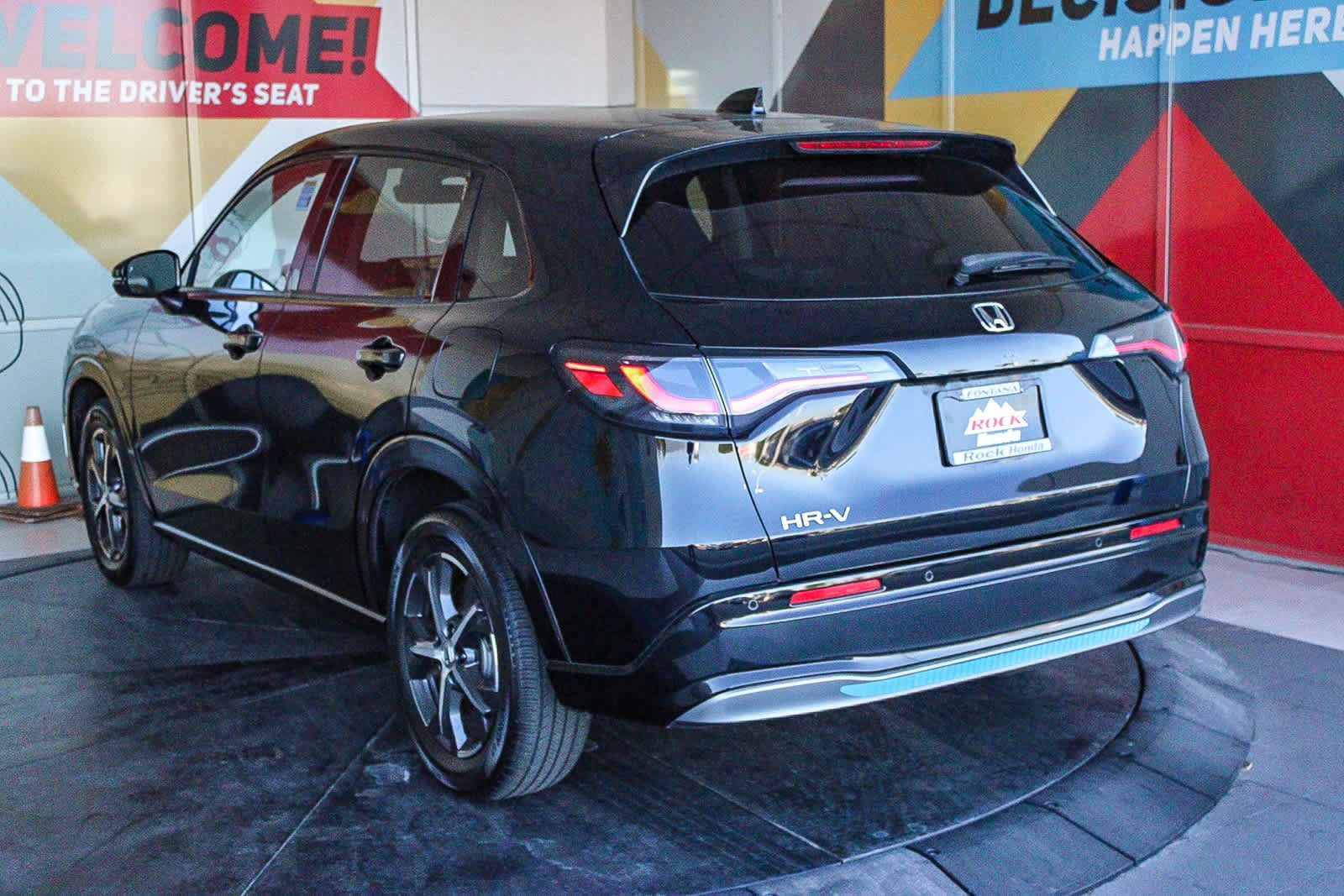 Certified 2023 Honda HR-V EX-L image 8