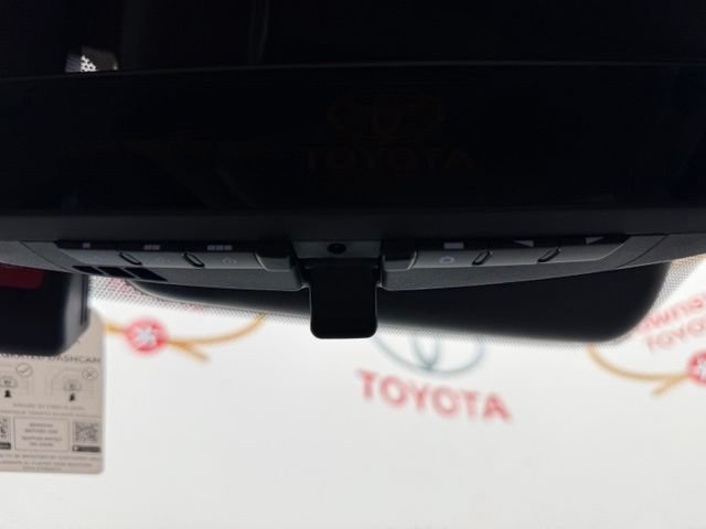New 2026 Toyota Tundra Limited AWD/4WD image 90