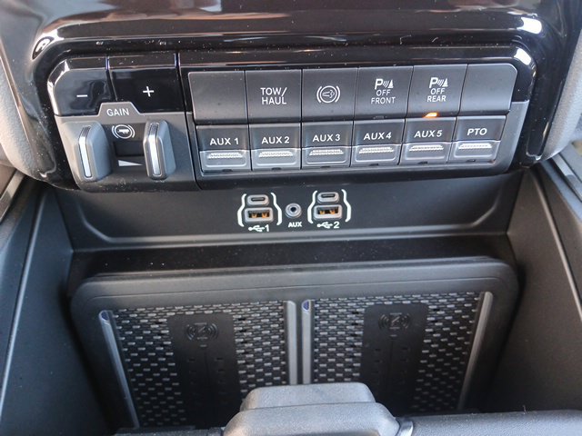 New 2027 RAM 5500 4x4 Crew Cab w/ Laramie Trim Package image 41
