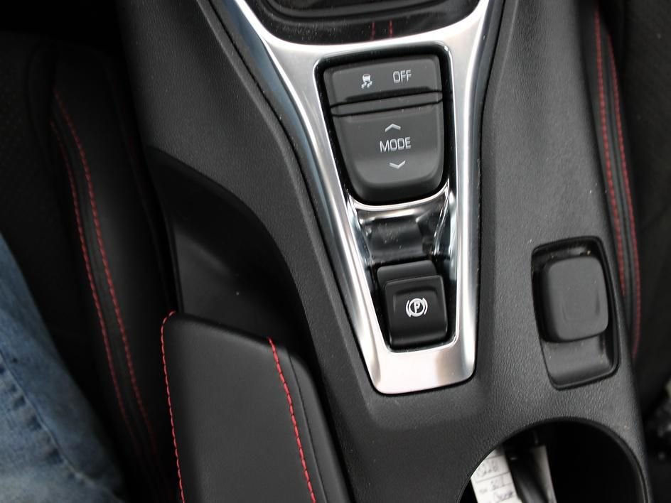 Used 2018 Chevrolet Camaro ZL1 image 33