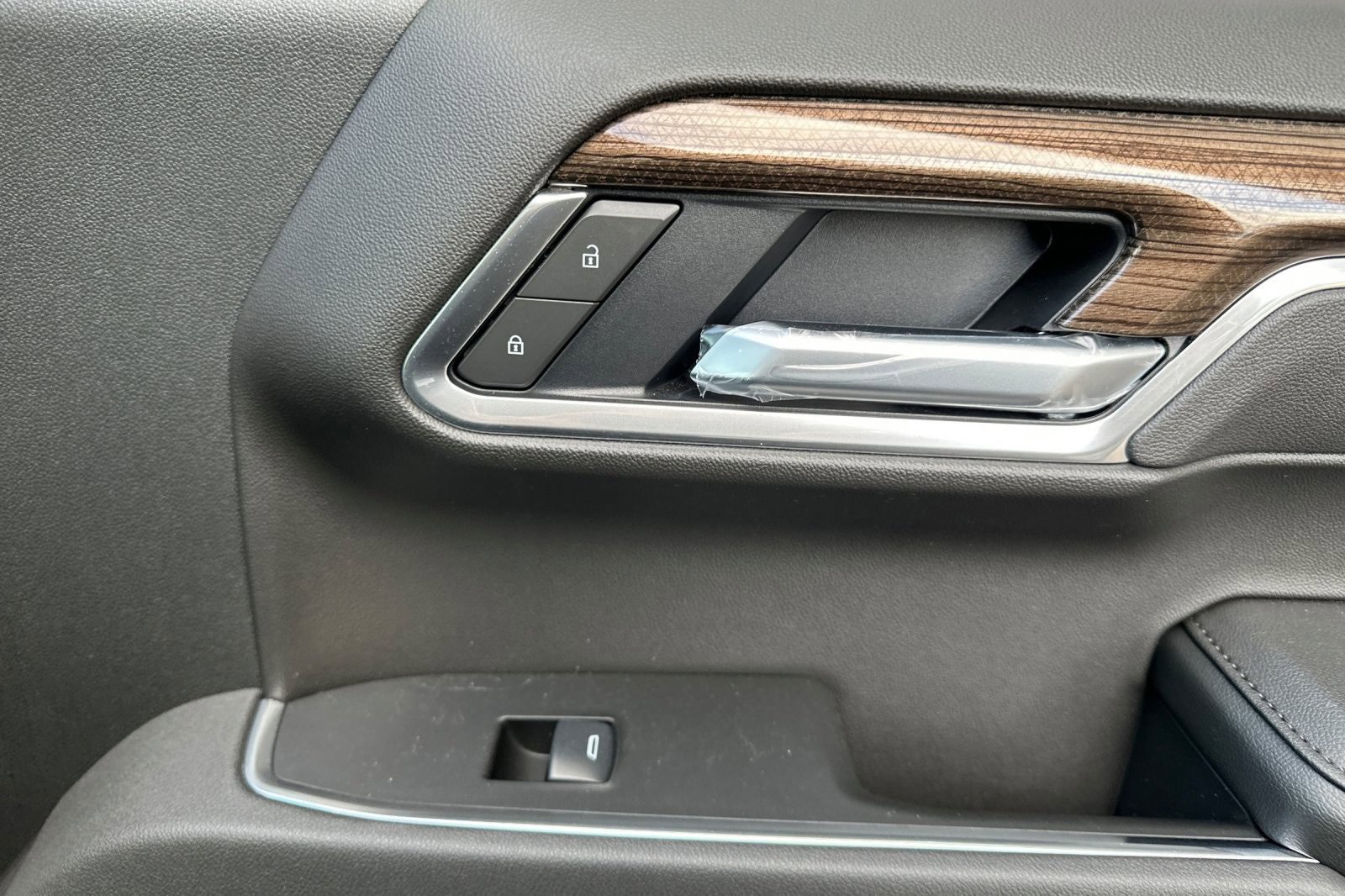 New 2025 Chevrolet Silverado 1500 LT w/ Texas Edition Plus image 19