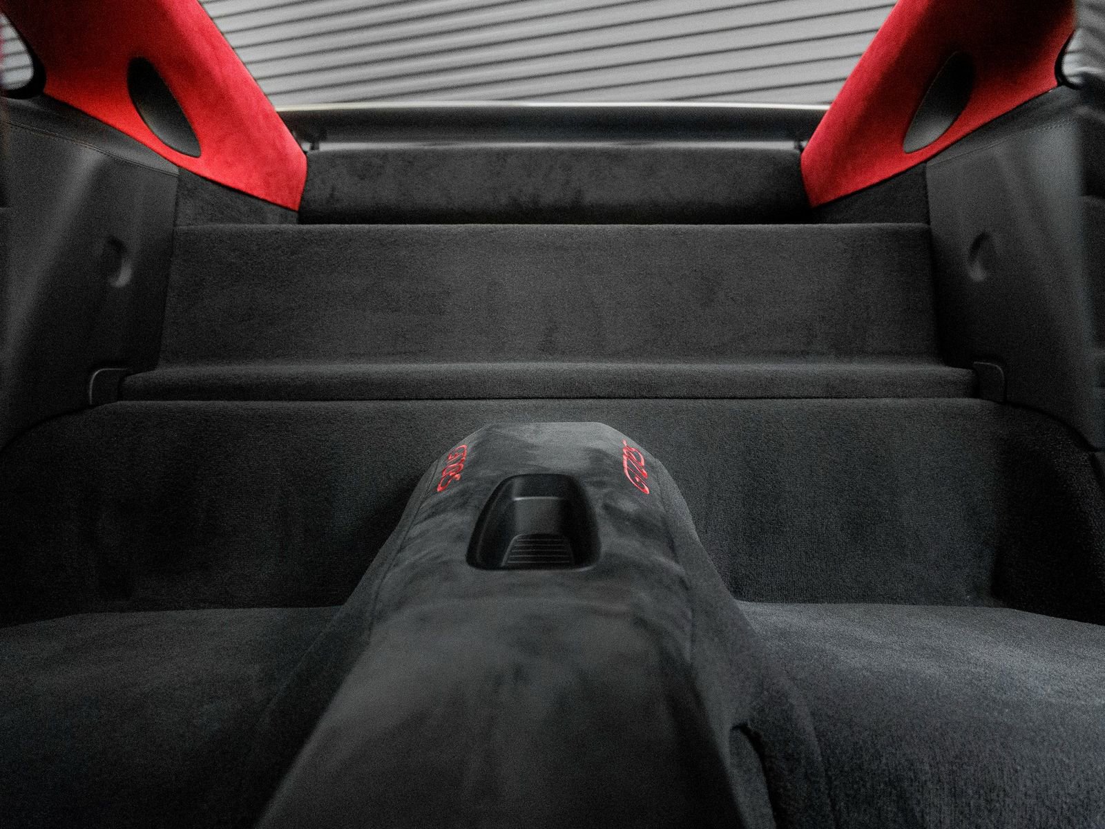 Used 2018 Porsche 911 GT2 RS image 27