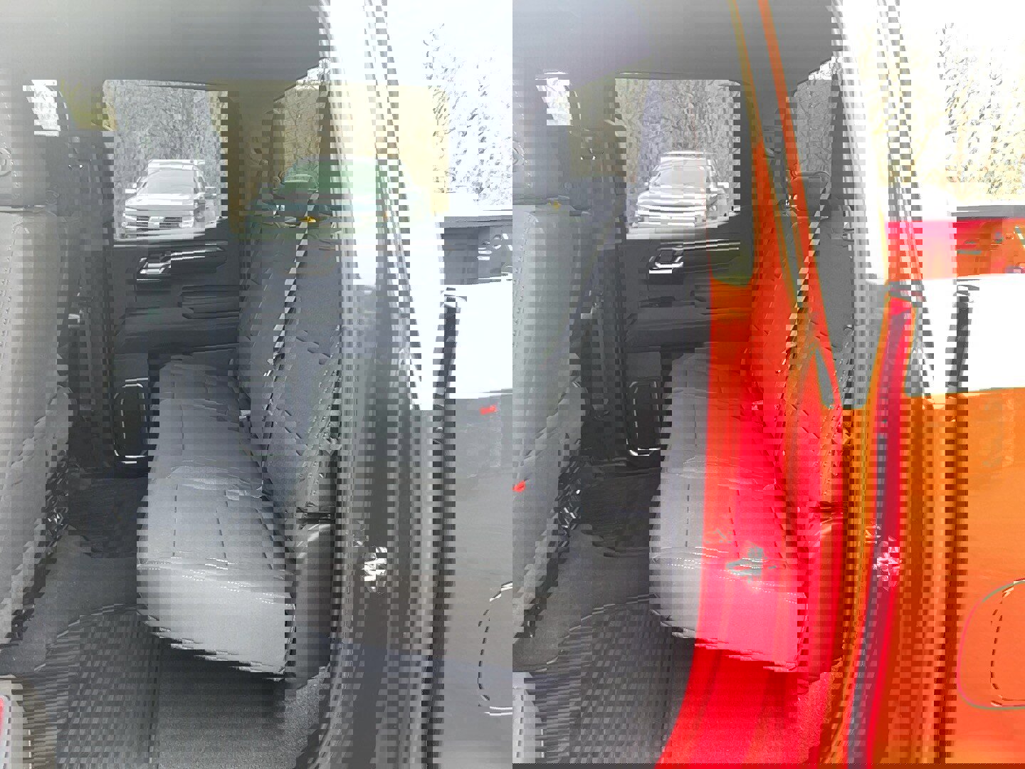 Used 2022 Chevrolet Silverado 1500 LT image 11