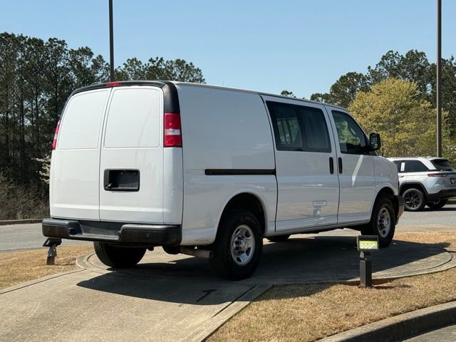 Used 2021 Chevrolet Express 2500 w/ Driver Convenience Package image 7
