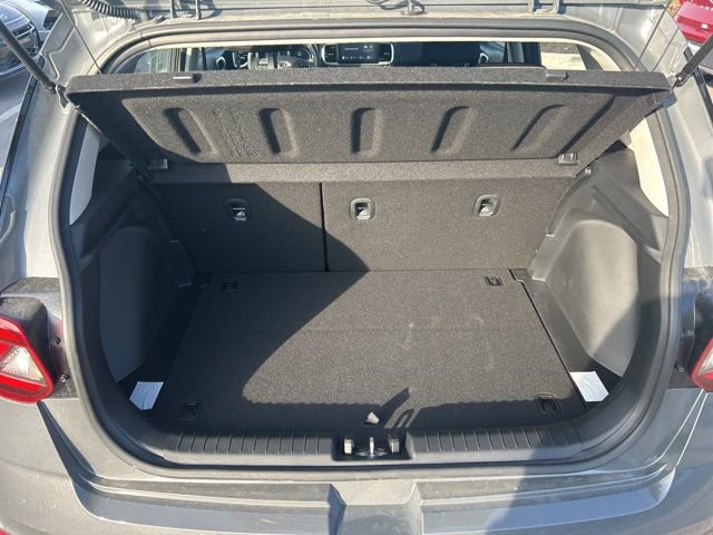 Used 2026 Hyundai Venue SEL image 27