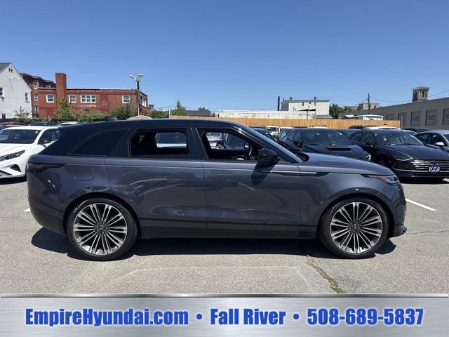 Used 2024 Land Rover Range Rover Velar Dynamic HSE AWD/4WD image 3