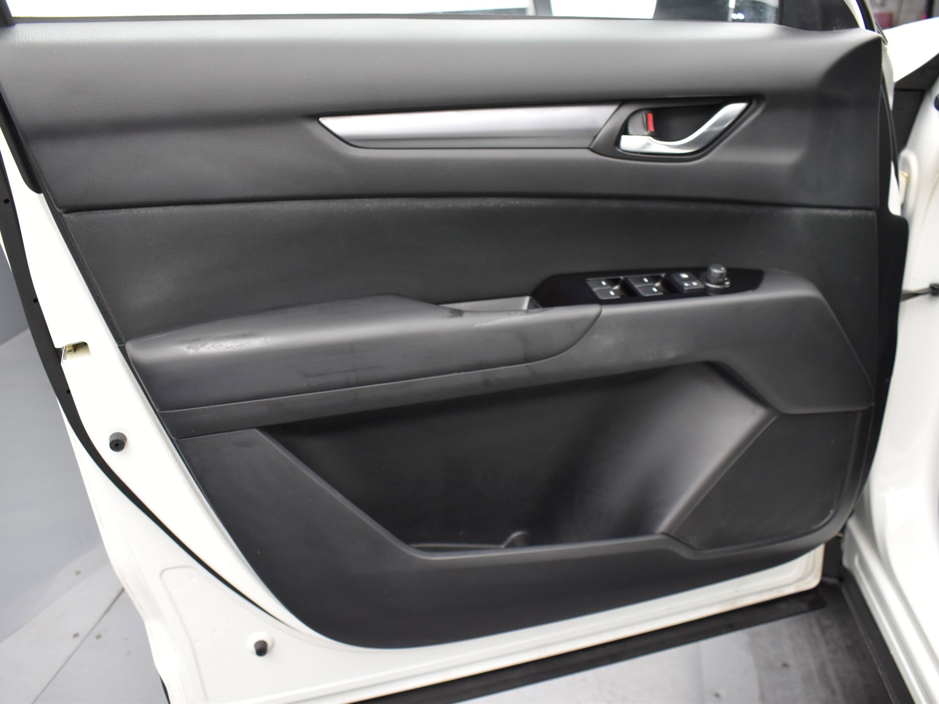 Used 2020 MAZDA CX-5 Sport AWD/4WD image 5