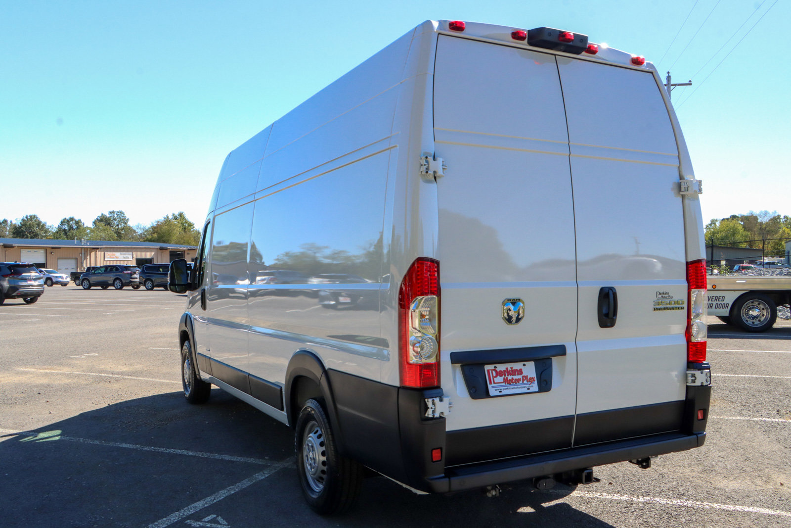 Used 2024 RAM ProMaster 3500 w/ Convenience Group image 9