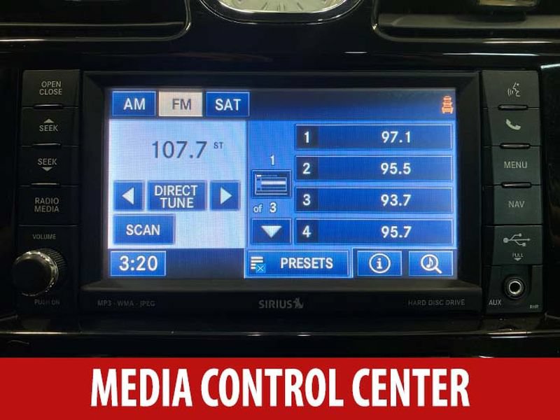 Used 2013 Chrysler 200 Limited FWD image 13