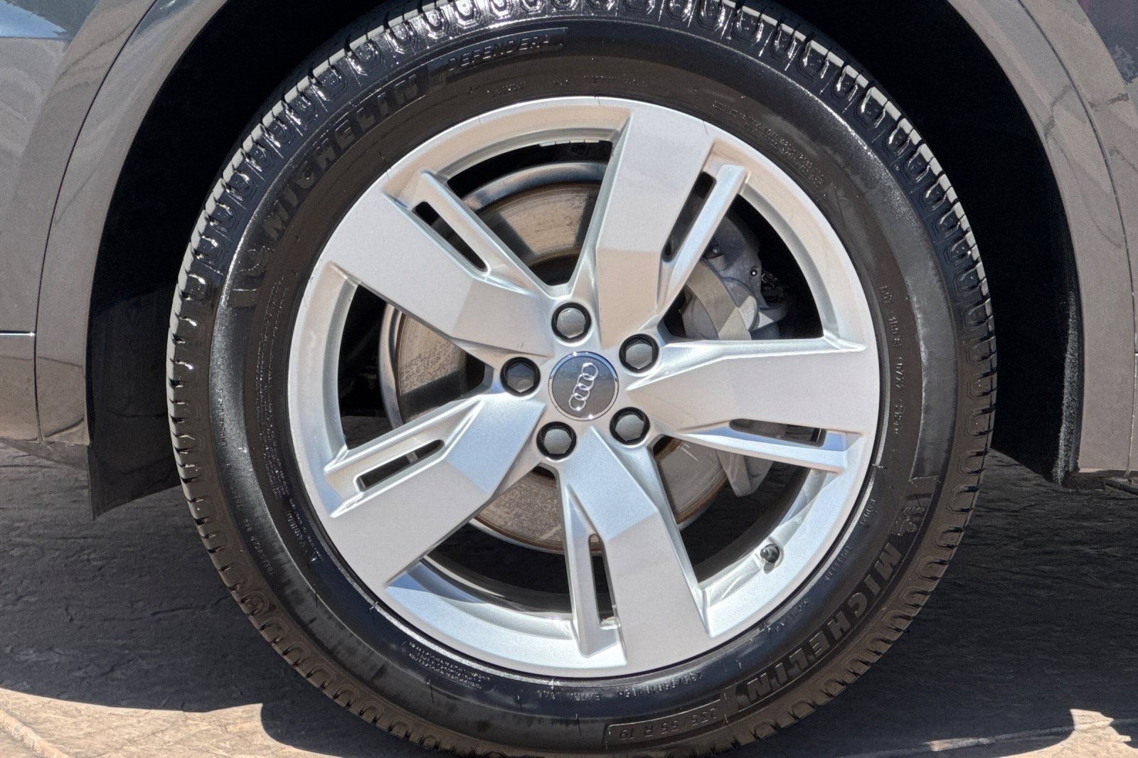 Used 2018 Audi Q5 2.0T Premium Plus AWD/4WD image 35