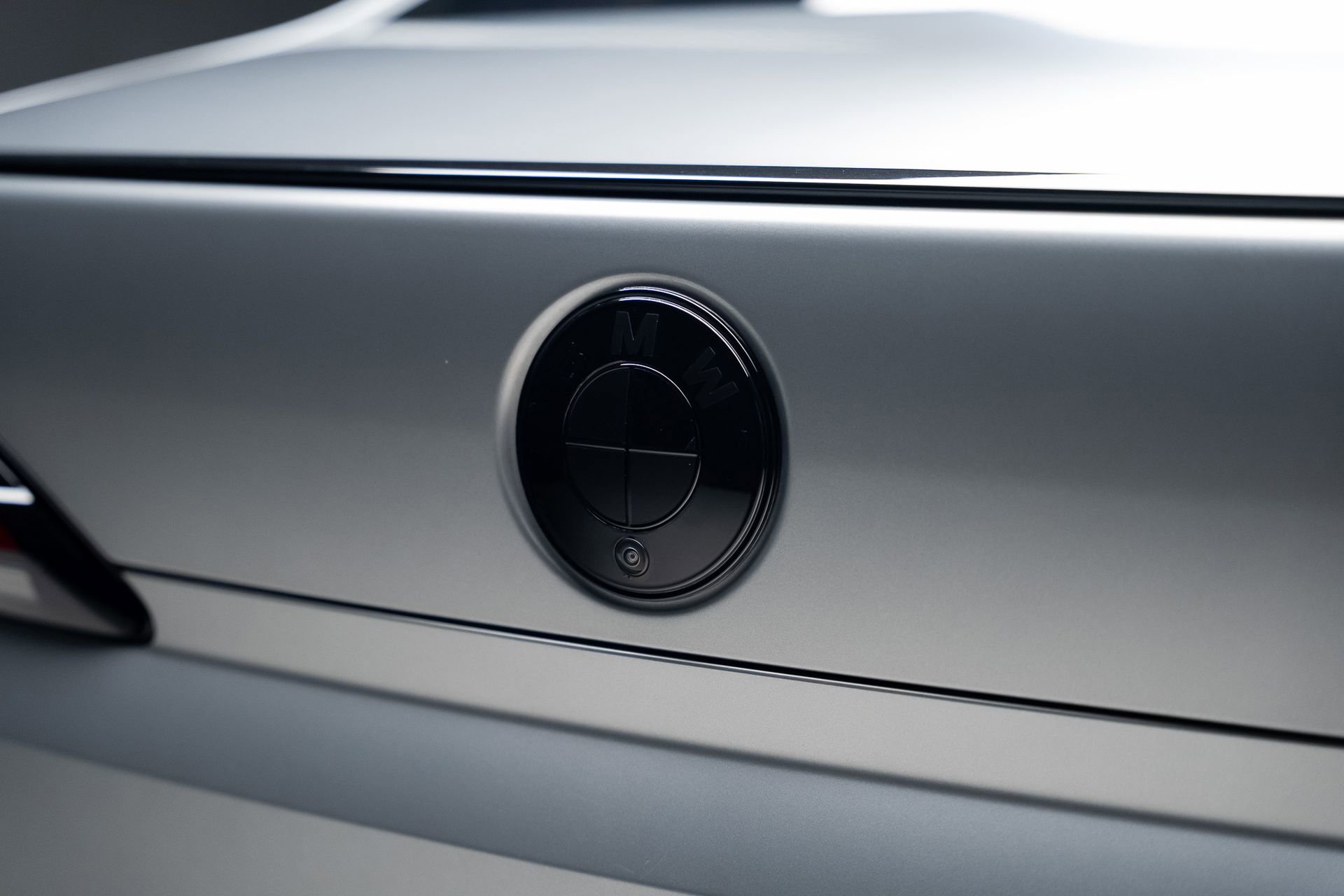 Used 2023 BMW 760i xDrive w/ Executive Package image 30