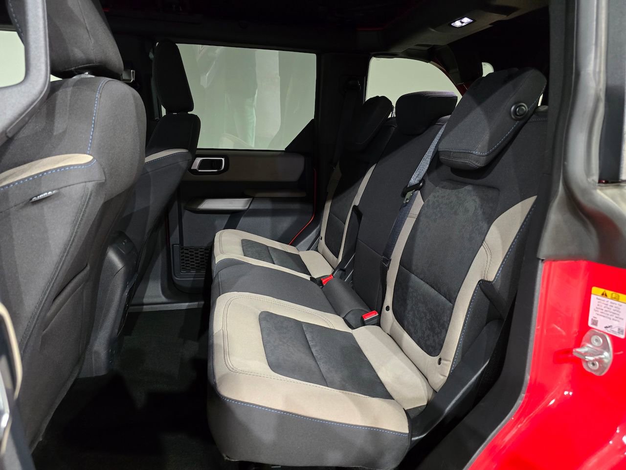 Used 2023 Ford Bronco Wildtrak image 31