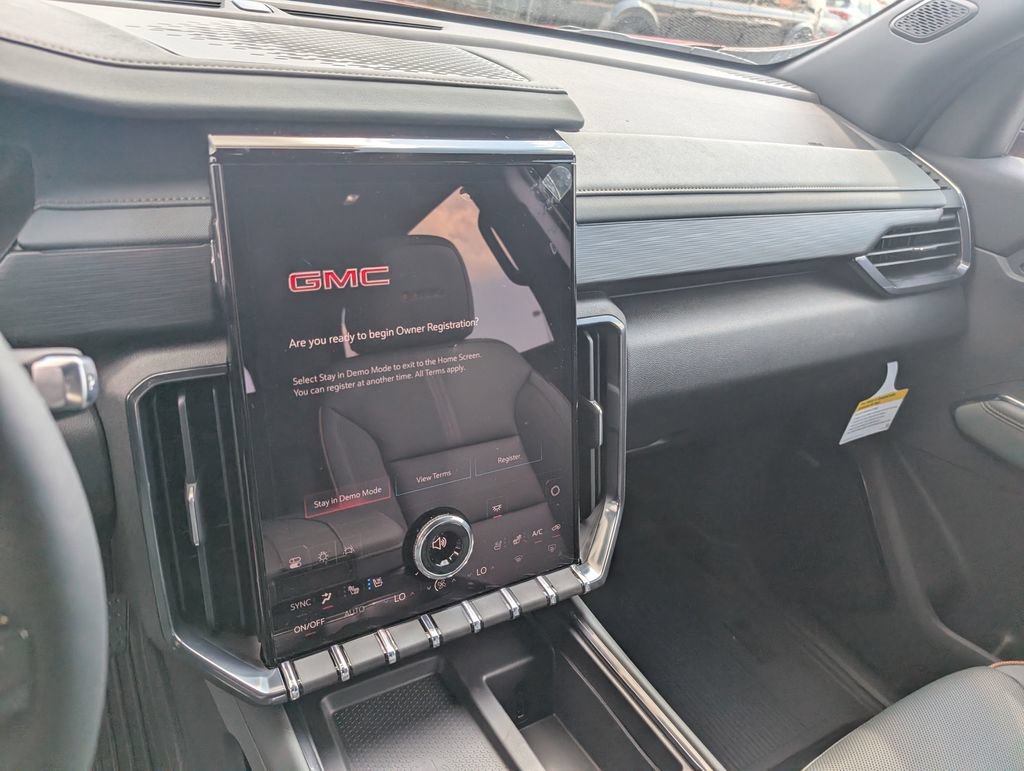 New 2027 GMC Acadia AT4 w/ Luxury Package AWD/4WD image 23