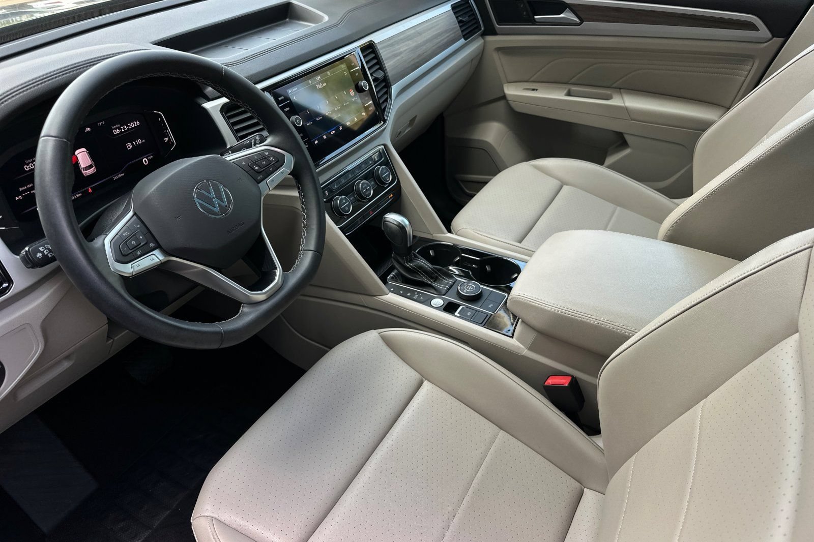 Used 2023 Volkswagen Atlas SEL AWD/4WD image 10