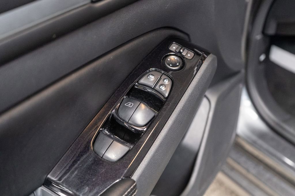 Used 2023 Nissan Altima 2.5 SV FWD image 17