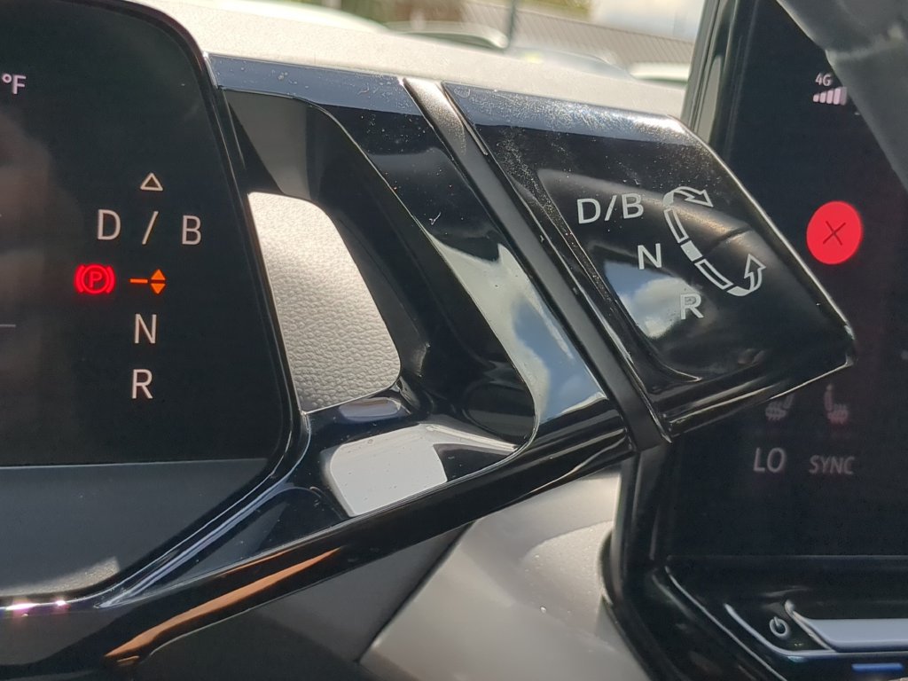 Certified 2023 Volkswagen ID.4 S RWD image 27