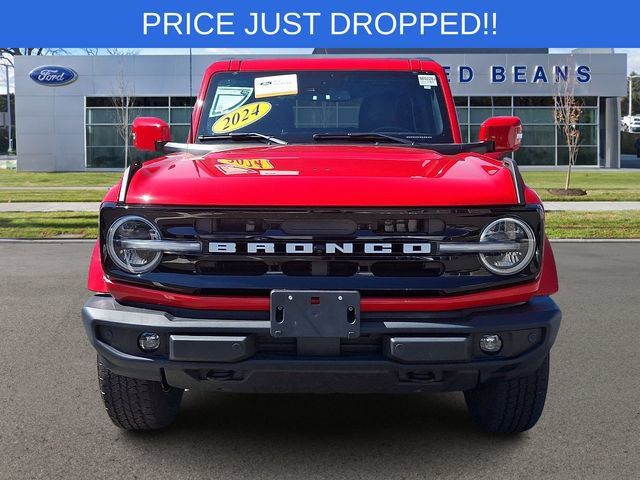 Used 2024 Ford Bronco Outer Banks AWD/4WD image 3