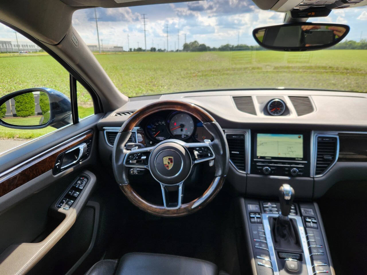 Used 2016 Porsche Macan S AWD/4WD image 18