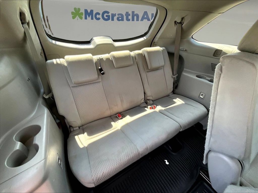Used 2015 Toyota Highlander LE FWD image 28